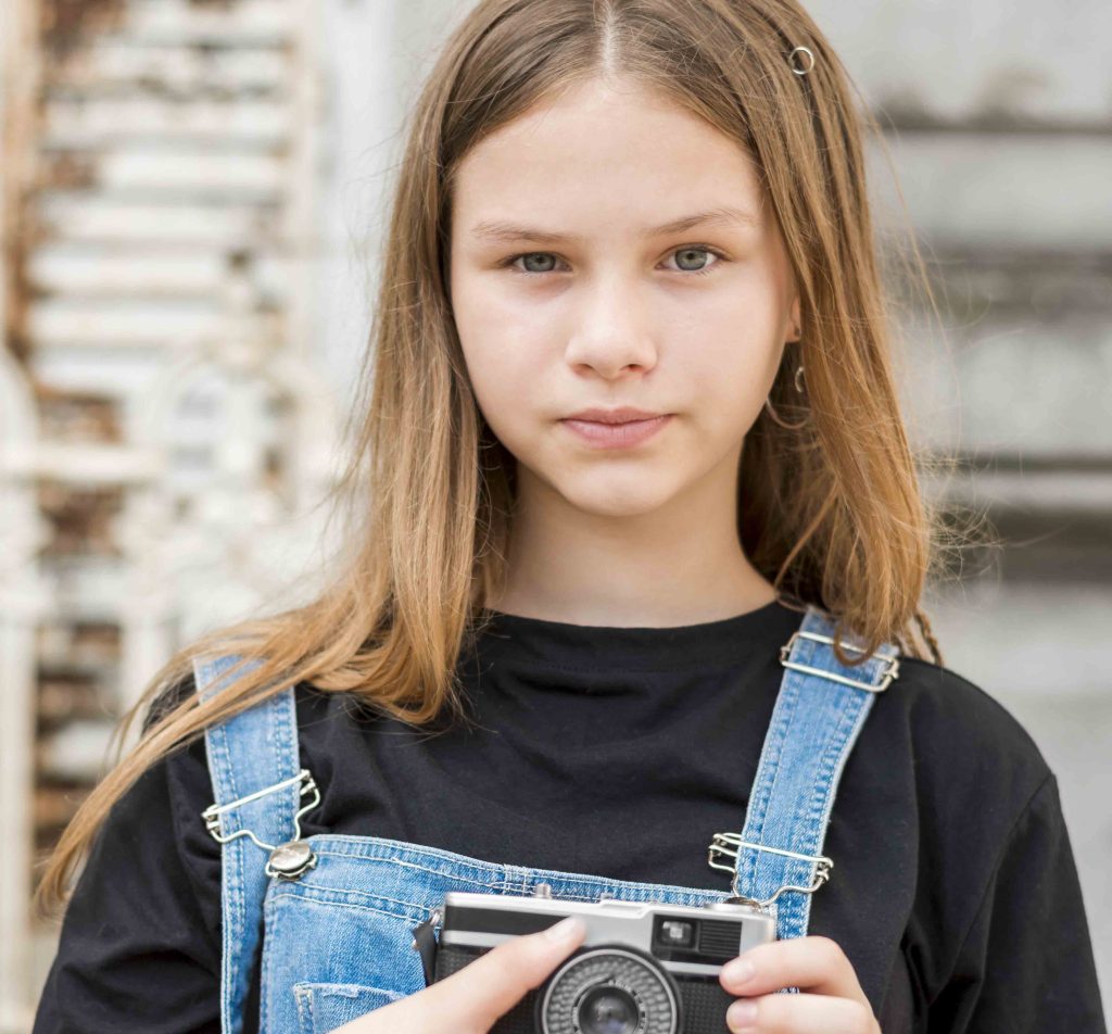 foto portada la infancia vulnerable en los medios 2022