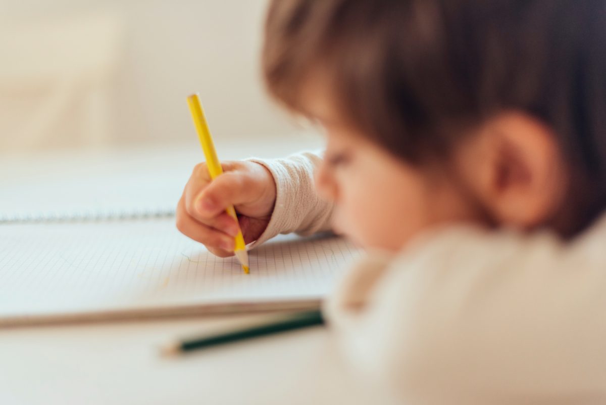 pobreza infantil niño
